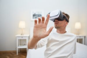 アダルトVRを見る方法まとめ